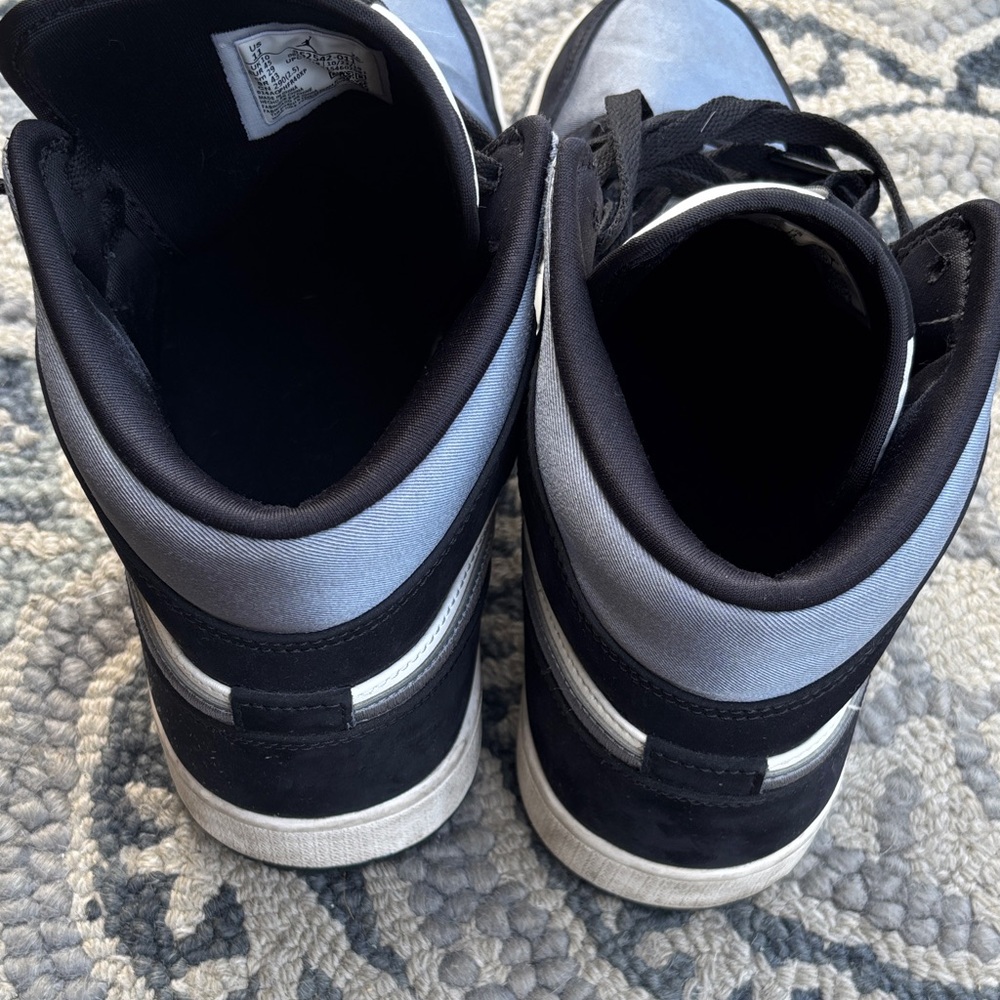Nike Black and White High-Top Sneakers - Picture 3 of 3